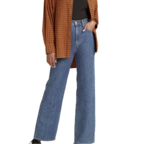 Levi’s Jeans High Waisted Straight Leg Women’s Size 26/27/28 Blue - Picture 1 of 7